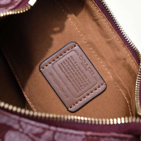 ✨NWT Coach Teri Shoulder Bag In Signature Chambray CH139 - Picture 6 of 6